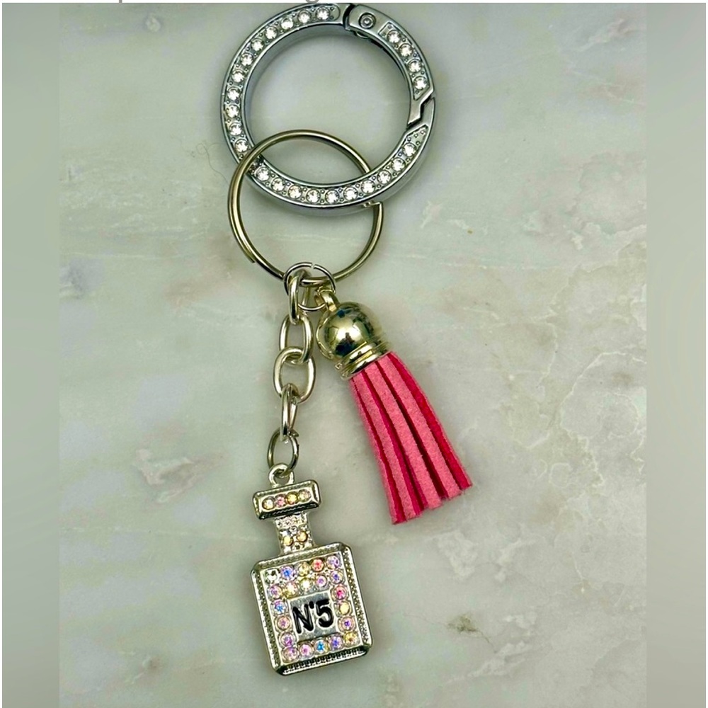 New Bling Rhinestone Perfume Bottle with Rhinestone Clasp Charm Keychain